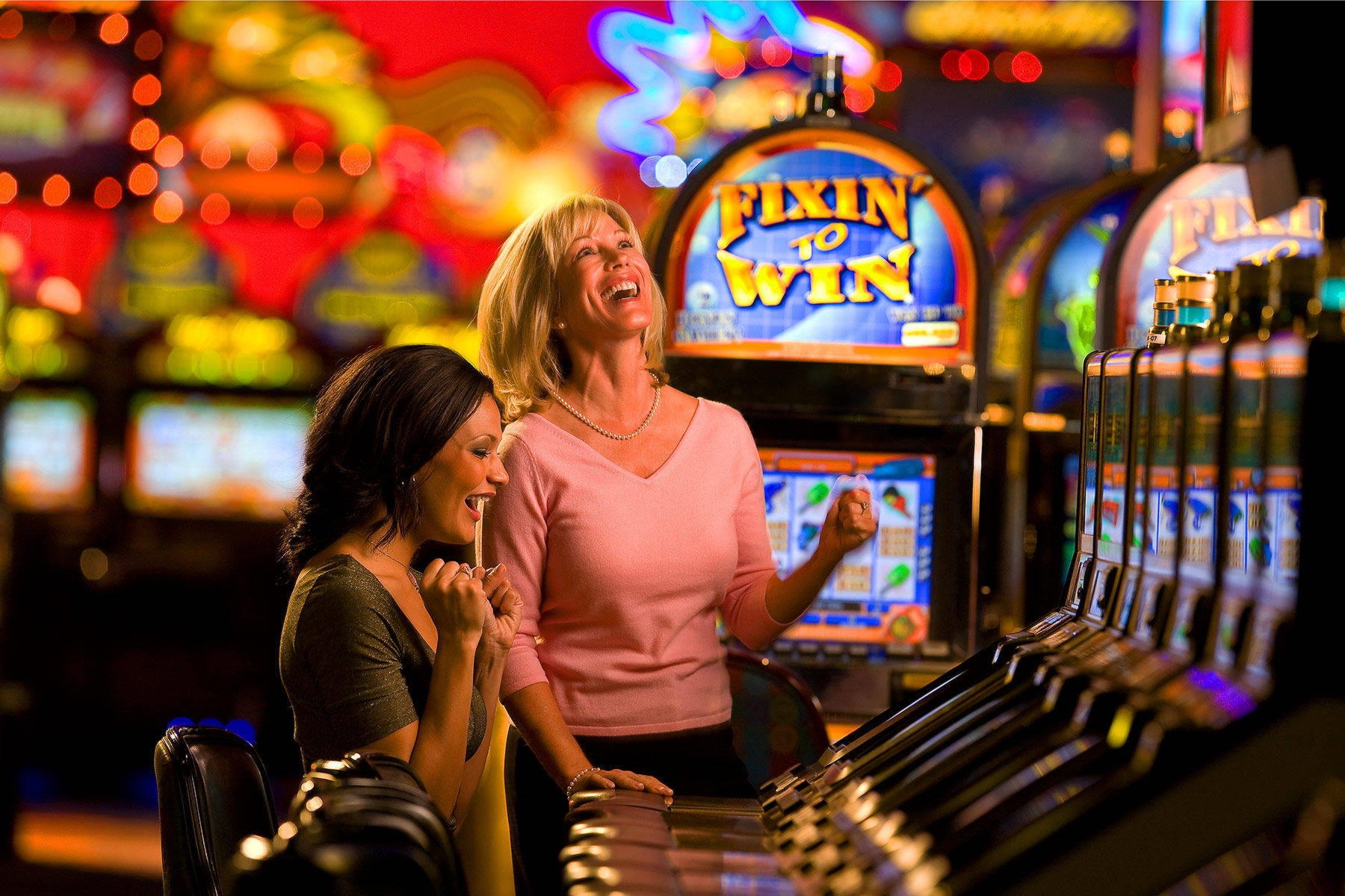 100 free spins casino at Sloto'Cash