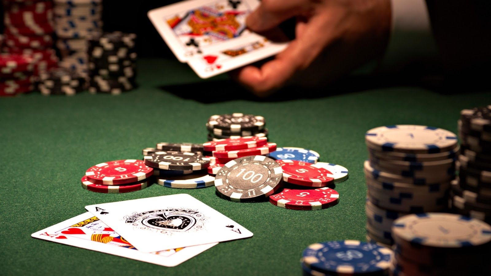£390 Casino Chip at 888 Casino
