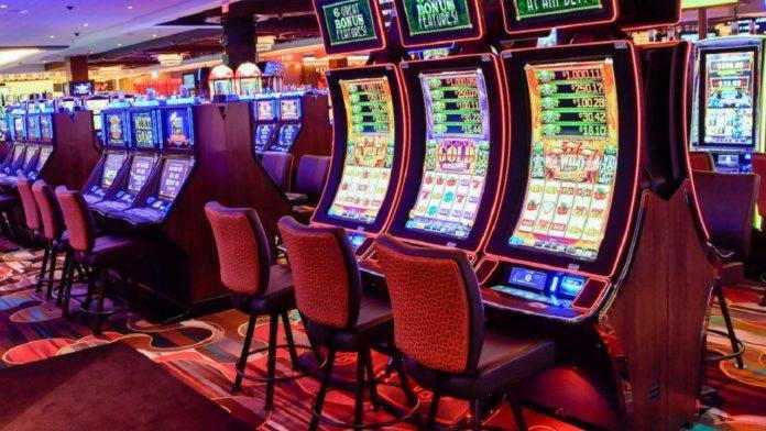 11 Free spins no deposit at Mansion Casino