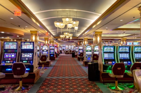 EURO 1635 No deposit bonus casino at LV Bet