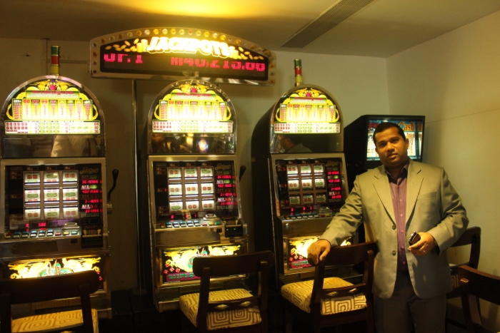 Eur 190 No deposit bonus code at Hot Line Casino
