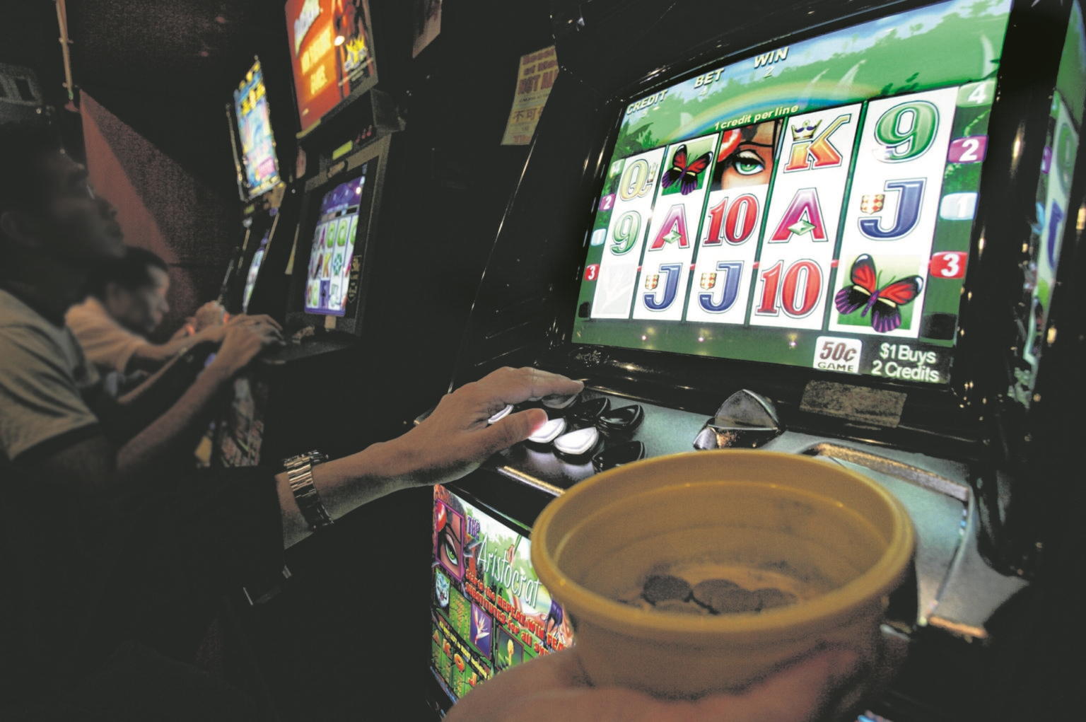 990% Registrera Casino Bonus på Webby Slot