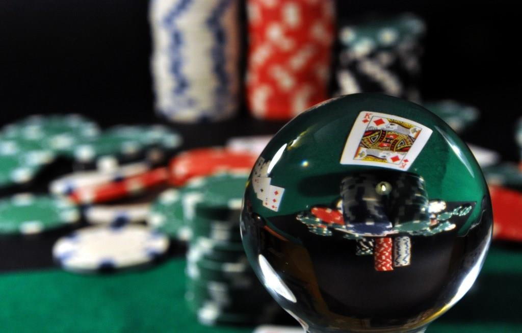 €185 Daily freeroll slot tournament at Casilando