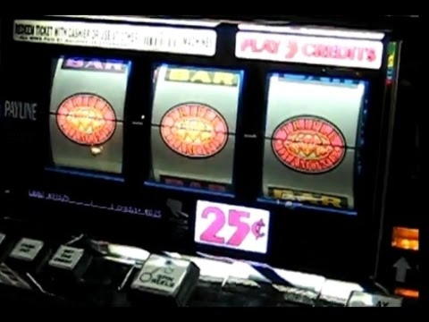 €195 Daily freeroll slot tournament at Diamond Club VIP