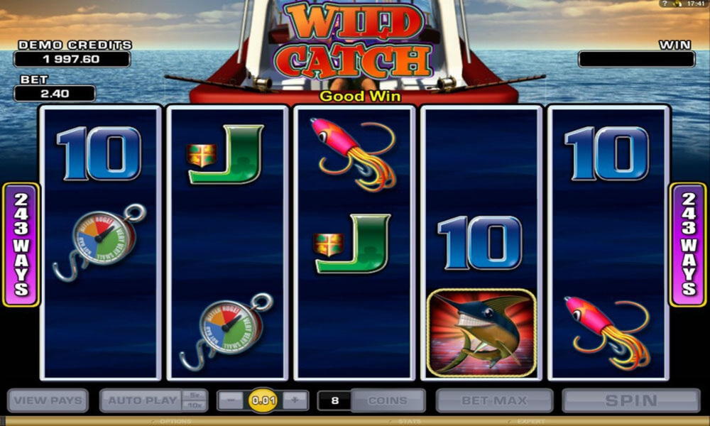 ﻿$305 FREE CHIP at Slotastic