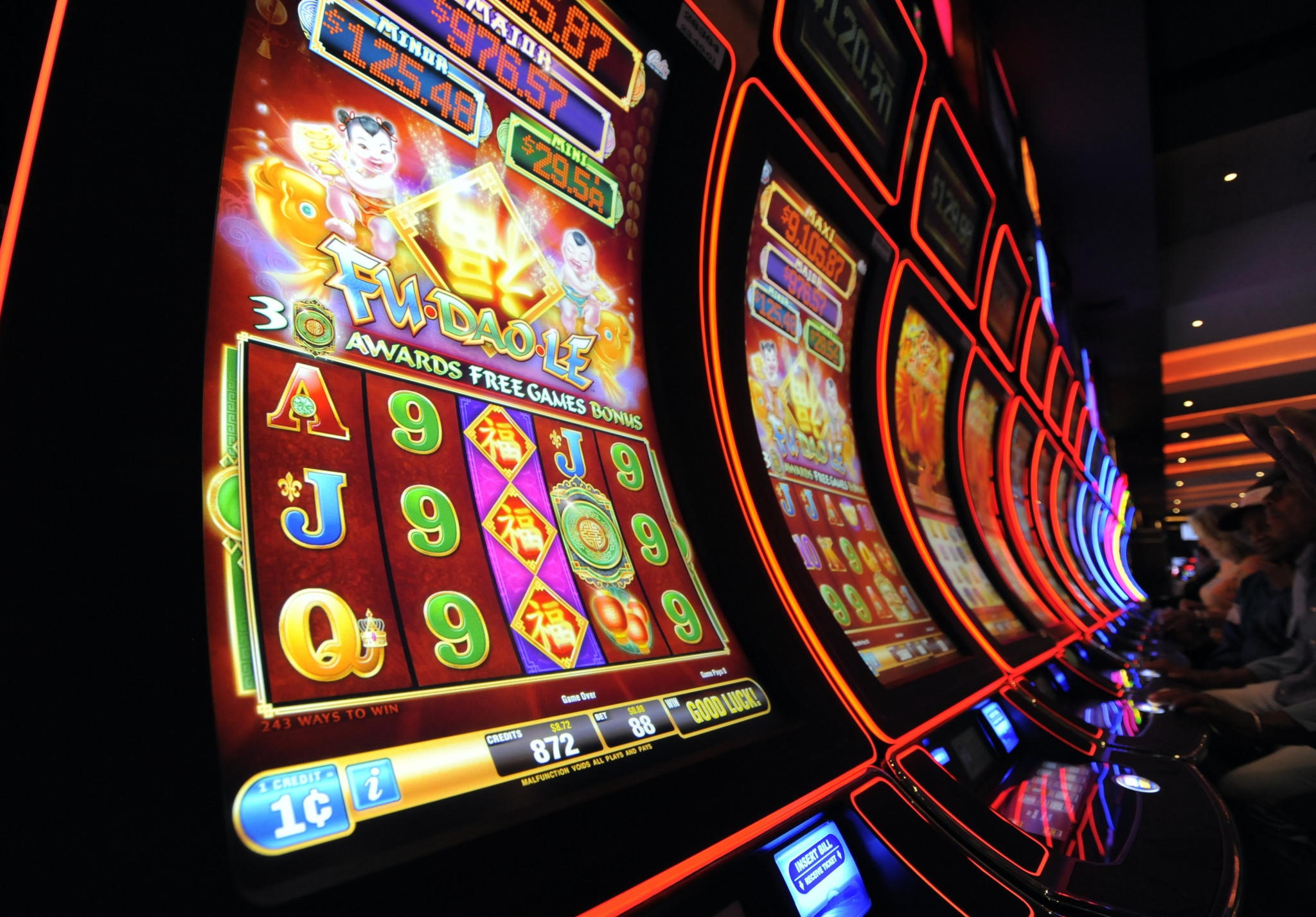 €545 free casino chip at Gamebookers