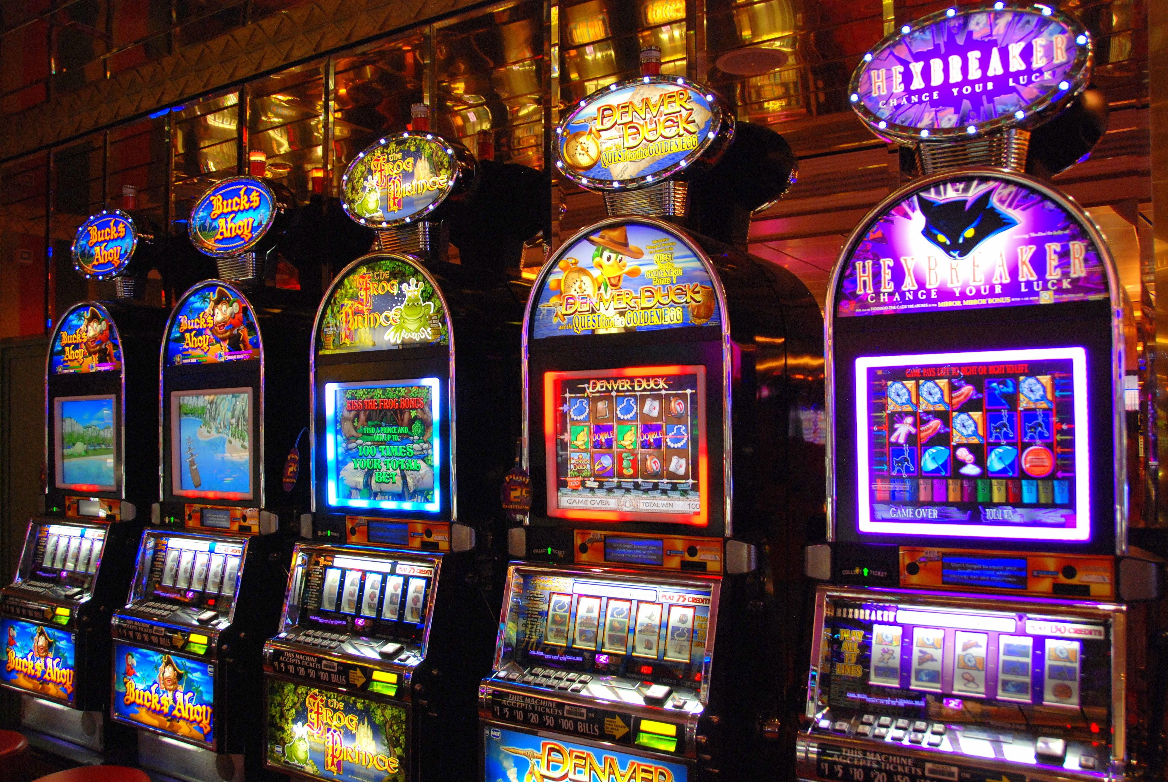 44 Loyalty Free Spins! at Casino.com