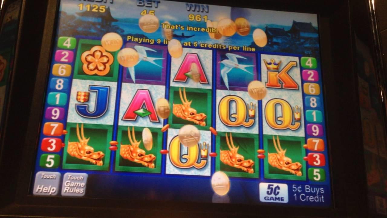 130 Loyalty Free Spins! at Gamebookers