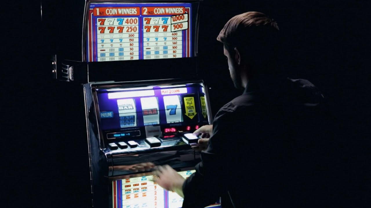 €575 Free Casino Chip at Reef Club Casino
