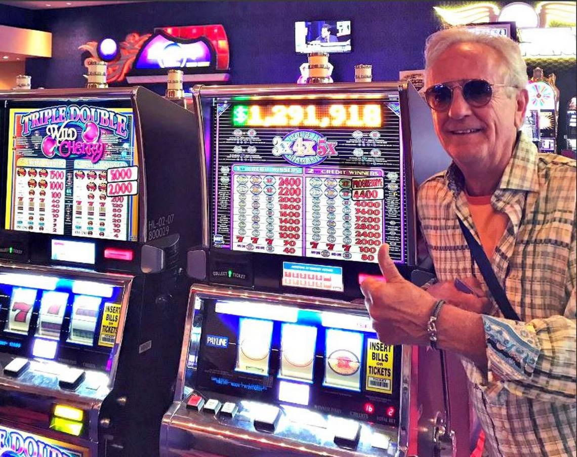€815 NO DEPOSIT CASINO BONUS at Joy Casino