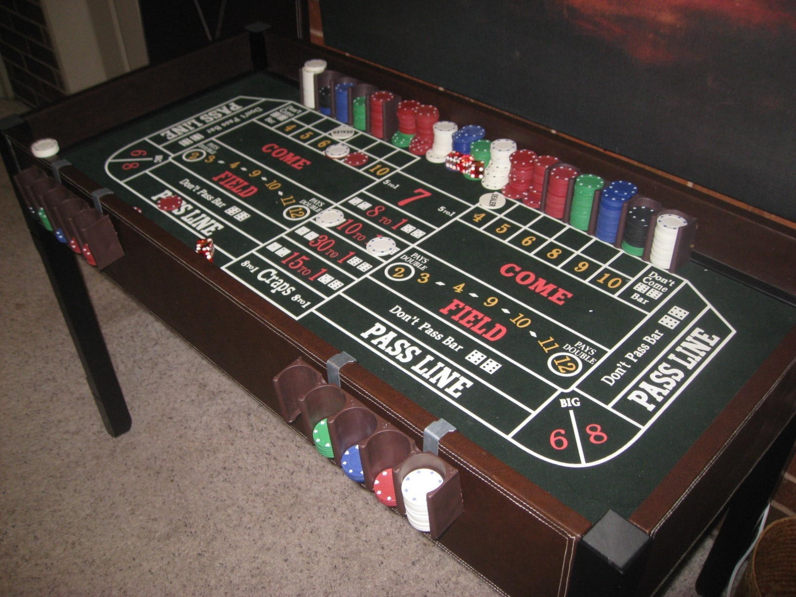 EUR 695 Free Chip Casino w Party Casino