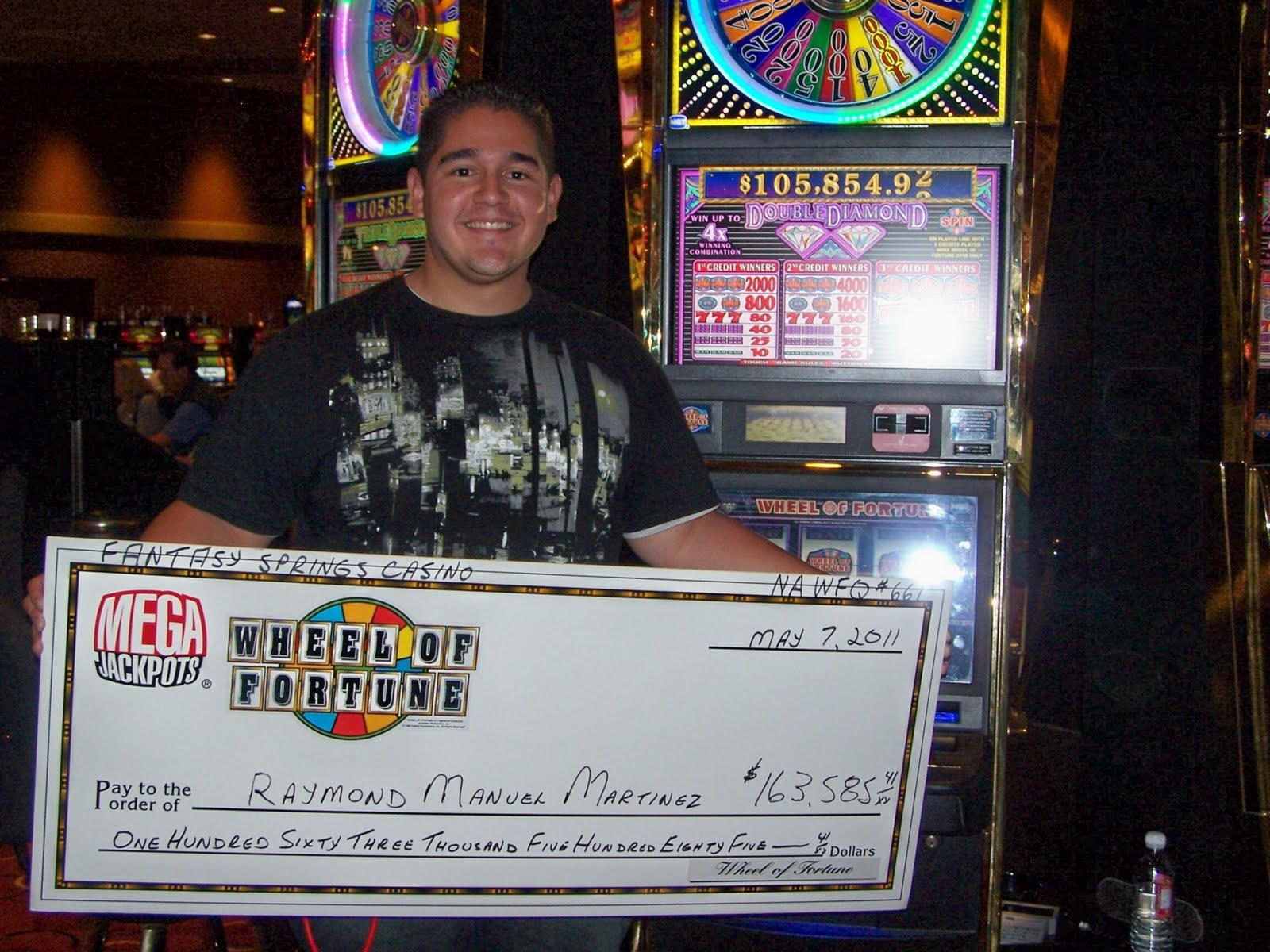 240 FREE Spins w kasynie Party