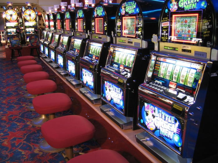 140 FREE SPINS at Casino.com