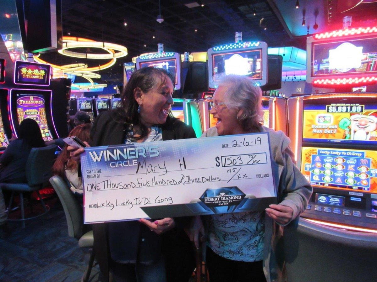 205 Free Casino Spins at Spinstation