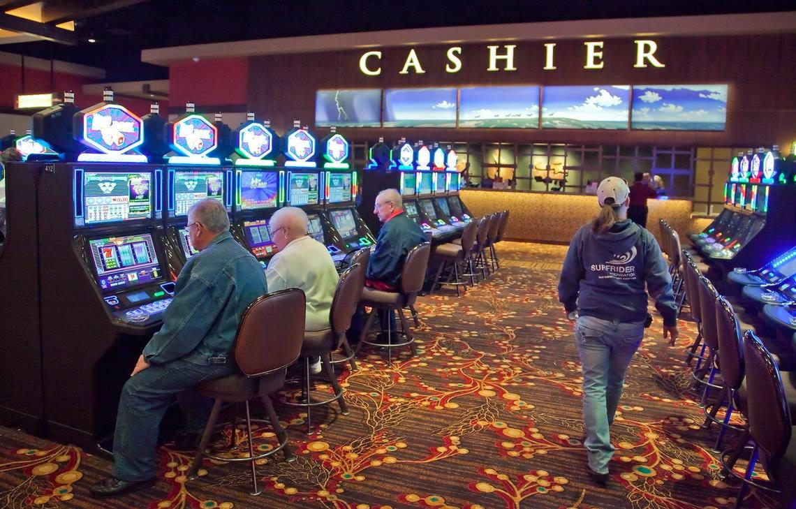 Eur 425 Casino Chip at Betwinner