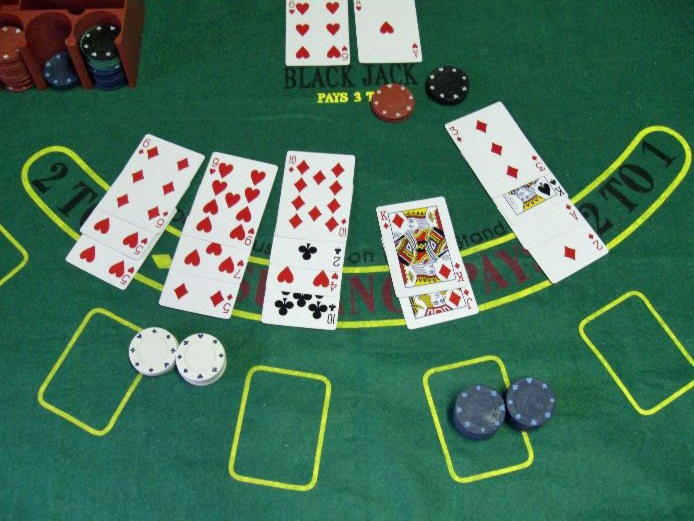 £80 Mobile freeroll slot tournament at 777 Casino