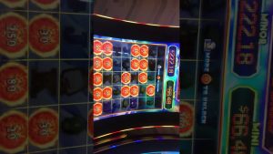 TiReh weigel) szczęśliwego nowego roku środa 1,01,2020 stycznia 2,060 05 duża wygrana w kasynie noc pieniądze XNUMX'XNUMX%