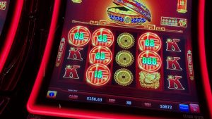 RISING Fortunes duża premia za wygraną ~ LOCK 🔐 it LINK 🔗 KOTY 🐱 CZAPKI 🎩 I BATS 🦇 ~ OLYMPUS STRIKES Bonusy