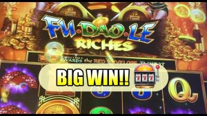 stort VINST: Fu Dao Le Riches + Emerald metropolis spelautomat vinner.