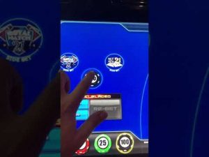 Bonusowy Blackjack w kasynie NYC Resorts World! 300 zakładów duża wygrana