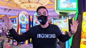 🔴 LIVE på gröna MGM 🎰 $ 1,000 på Slots inåt denna SmokeFree casinobonus! #reklam