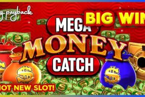 BAGS OF MONEY → Scored a large Win on This Slot Machine at the casino bonus!