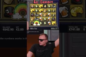 large Win on Le Bandit?! (Slot Machine) #shorts