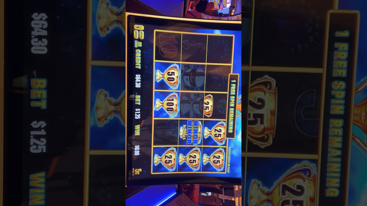 machine raising trophies ? large WIN #casino bonus #casino bonus