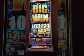 large win at the Golden Acorn casino bonus inward Campo California on slot machine