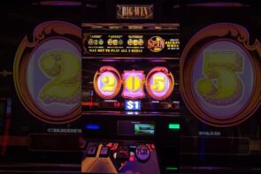Huge Win on Au measure Jackpots inward Las Vegas! #shorts