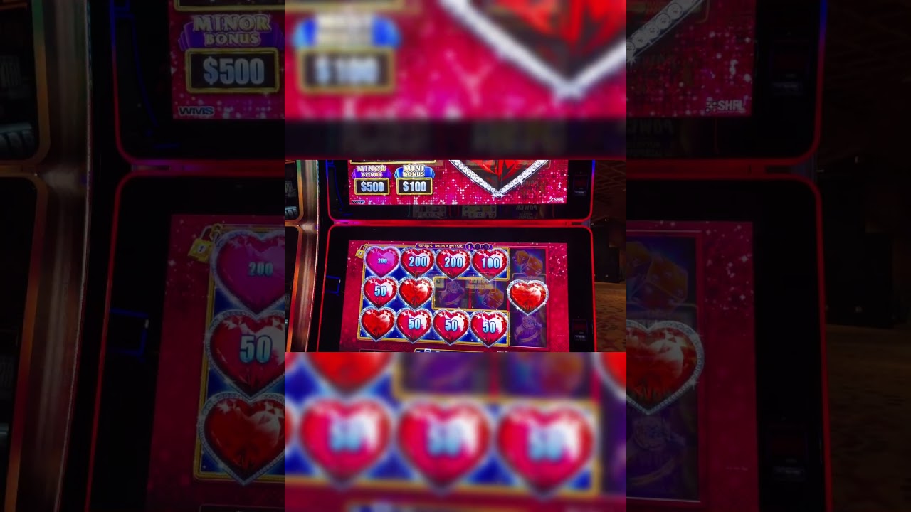 large BONUS WIN on Lock It Link Diamonds Slot Machine!