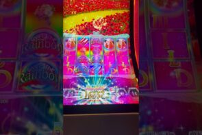 large WIN!! sorcerer of Oz SlotGame! #shortvideo #shortsfeed #slots #casino bonus #slotmachine #wizardofoz