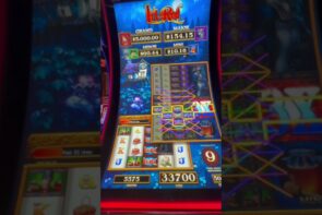 large Win on Lil reddish #shorts #slots #lasvegas #win #slotmachine #casino bonus