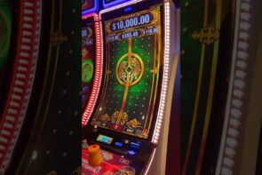 some other large WIN on the money TRIO slot machine #shorts #slots #jackpot