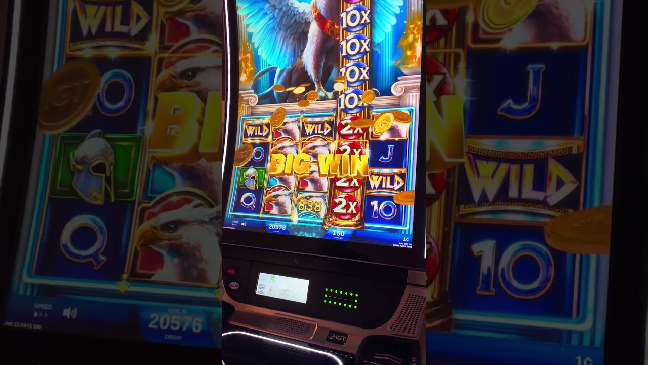 large Win! Griffins Throne Slot Machine #slots #jackpot #slotmachine #win