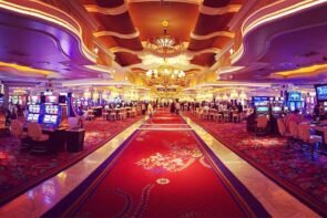 Top Casino Sites with Huge Bonuses