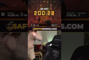 Hand of Anubis - Big Win in the Ultra Slots Casino