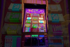Awesome Big Win with $30 First Spin Double Top Dollar