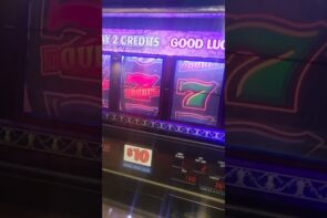 Big Win in the Old School Slot Jackpot