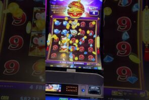Big Win in Full Screen 99 on Coin Combo Slot
