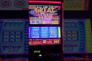 Big Win on MegaBucks at Bellagio Las Vegas!