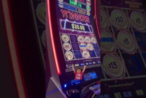 Big Win with $1 Denomination!