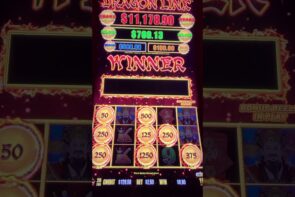 Big Win with Big Balls on Dragon Link Slot Machine Bonus!