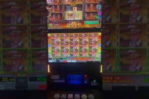 Book of Ra Free Spins Big Win Full Screen Casino Slots Gaminator 777