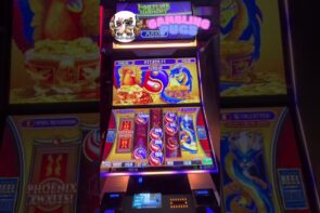 Huge Win at the Casino! $254 Bonus on Dragon Slot!
