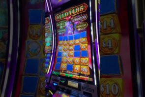 Jackpot Bonus on Mystery of the Lamp! Big Win or Big Tease?