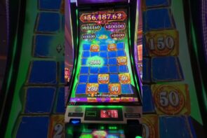 Big Win: $100 Bet Turns Into $700!