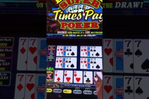 Awesome dealt quads on five hands! Big Win!