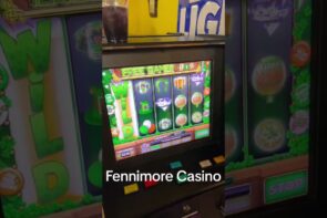 Casino Slot Machine Big Win! Chaching!