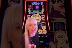 Big Win in Vegas in 60 Seconds!